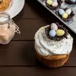 Mliečna poleva na Veľkú noc: nelepivá, nekrčivá a bez surových